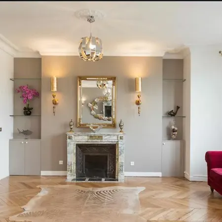Luxury With View On Eiffel Tower París