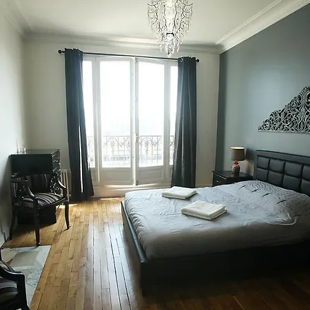 Luxury With View On Eiffel Tower Apartamento *